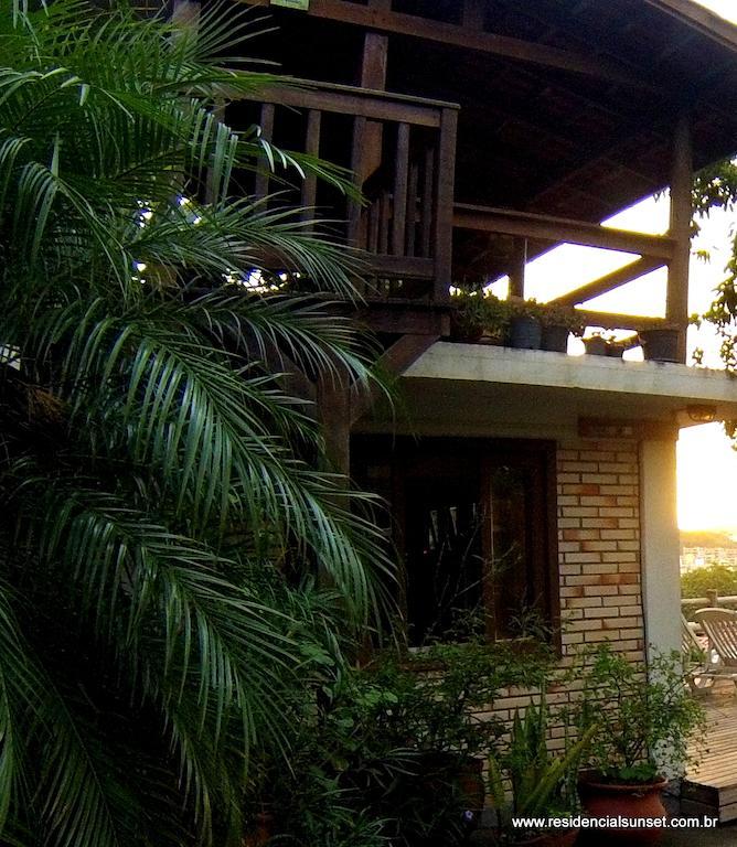 Residencial Sunset Aparthotel บอมบินญัส ห้อง รูปภาพ