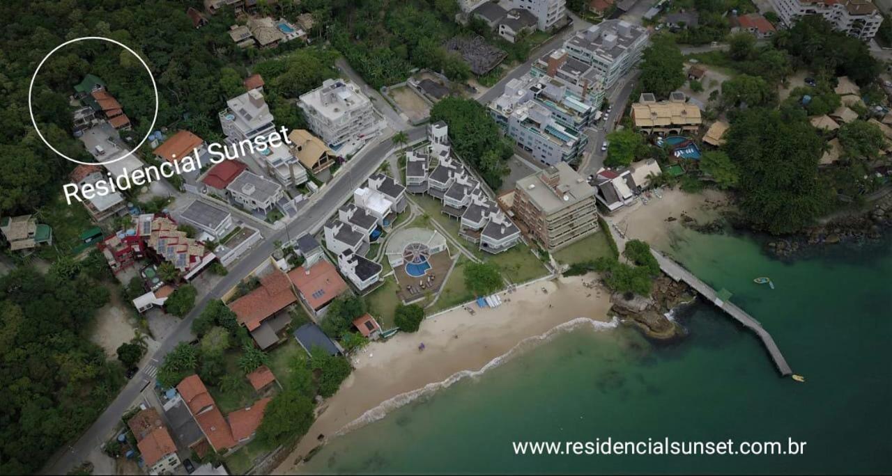 Residencial Sunset Aparthotel บอมบินญัส ภายนอก รูปภาพ