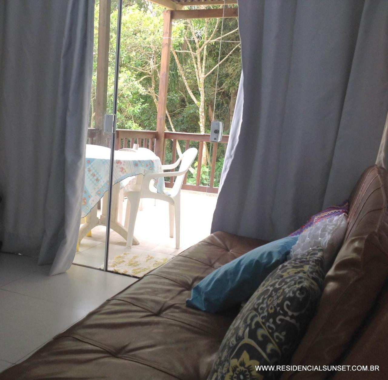 Residencial Sunset Aparthotel บอมบินญัส ภายนอก รูปภาพ