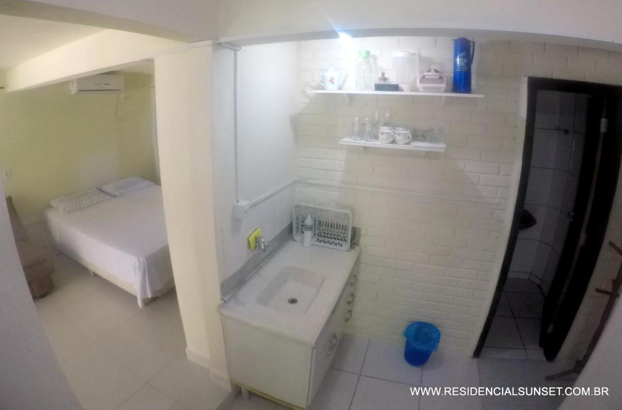 Residencial Sunset Aparthotel บอมบินญัส ภายนอก รูปภาพ