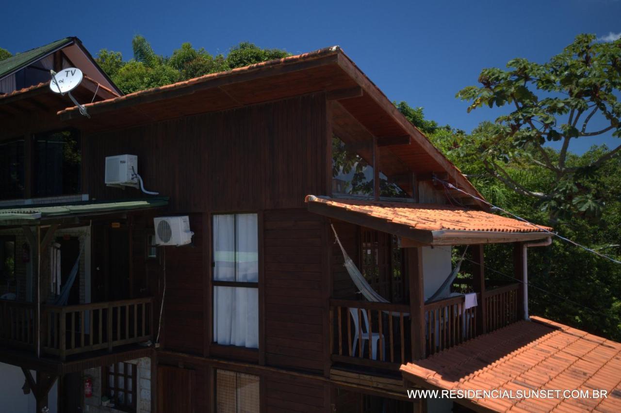 Residencial Sunset Aparthotel บอมบินญัส ภายนอก รูปภาพ